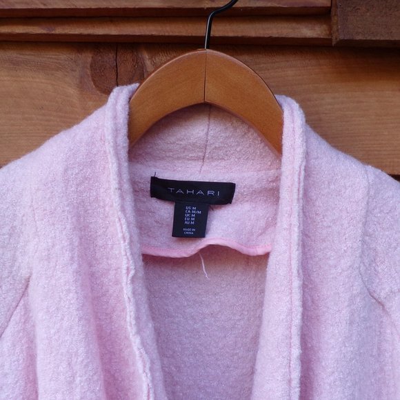 Tahari Women's Wool Blend Open Front Soft Pink Coat with Pockets. - Picture 3 of 12